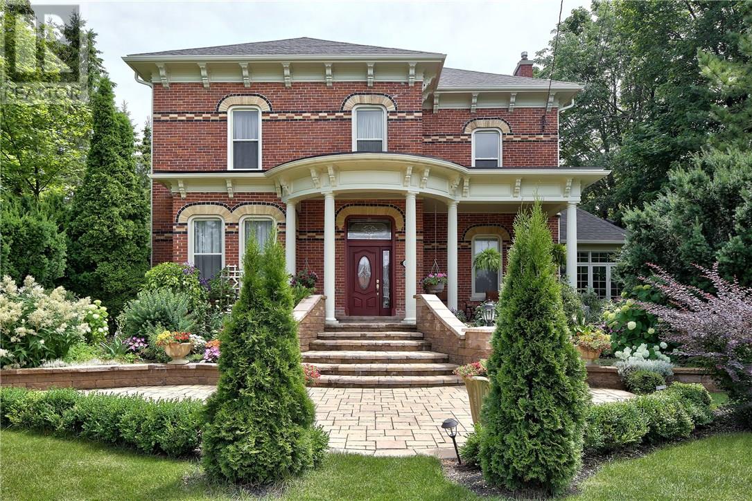 81 MAIN STREET E, markdale, Ontario