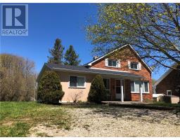 4 MOORE STREET, lions head, Ontario