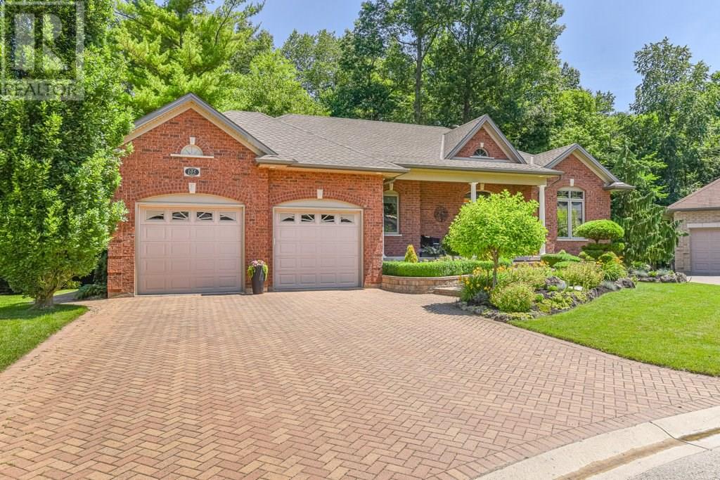 105 Saxonville Court, strathroy-caradoc, Ontario
