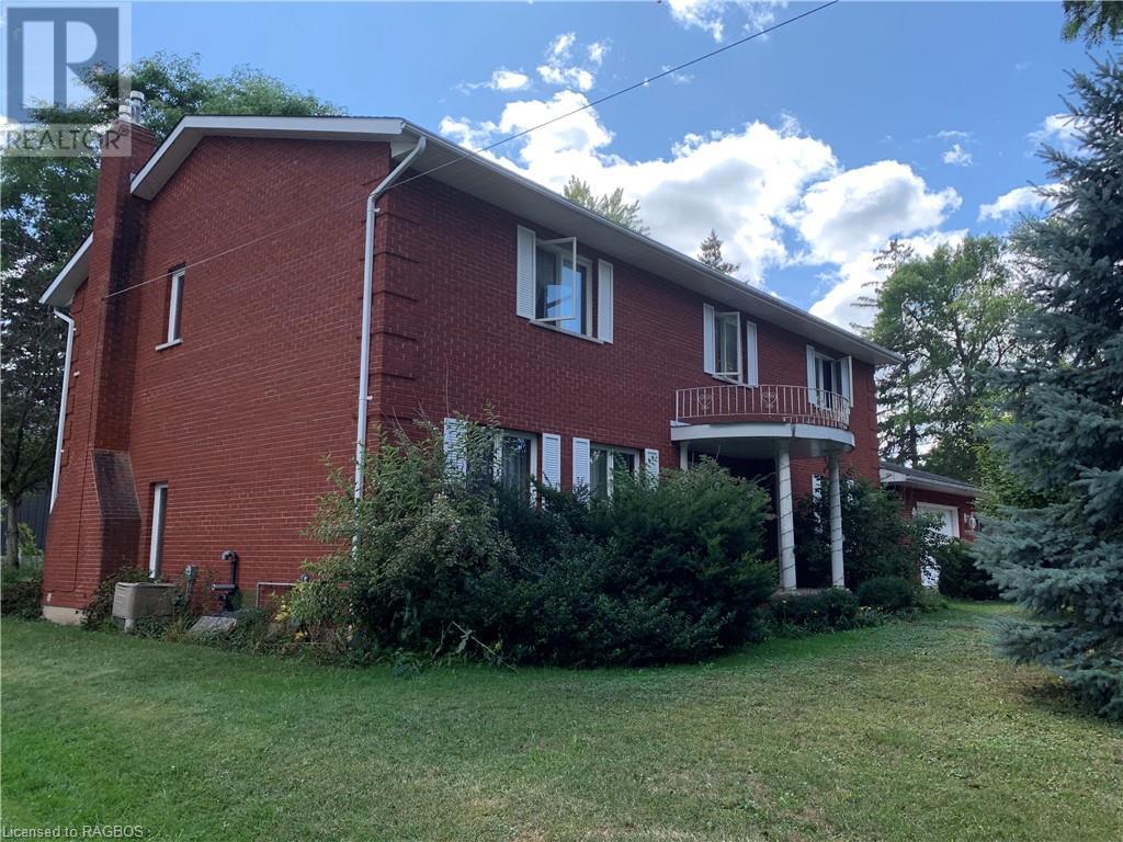 5 BILL STREET, walkerton, Ontario