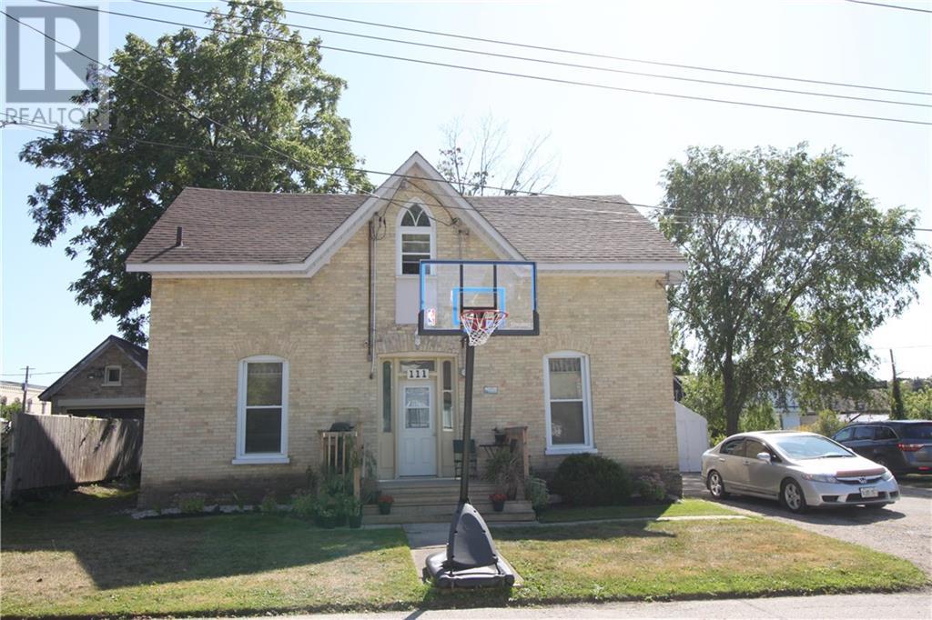 111 CATHERINE Street, walkerton, Ontario