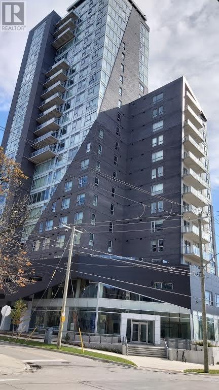 1006 -  158 KING Street N, waterloo, Ontario
