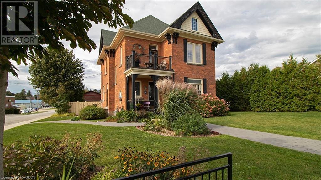46 MAIN STREET, markdale, Ontario