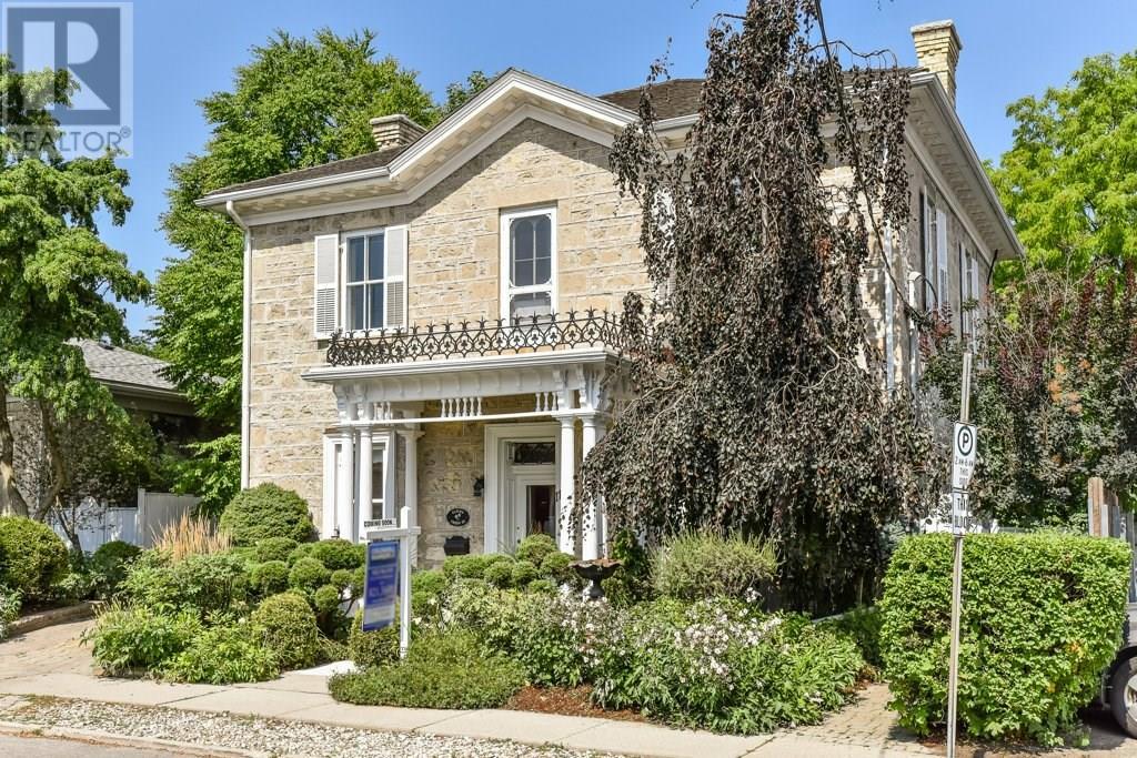 11 Green Street, guelph, Ontario