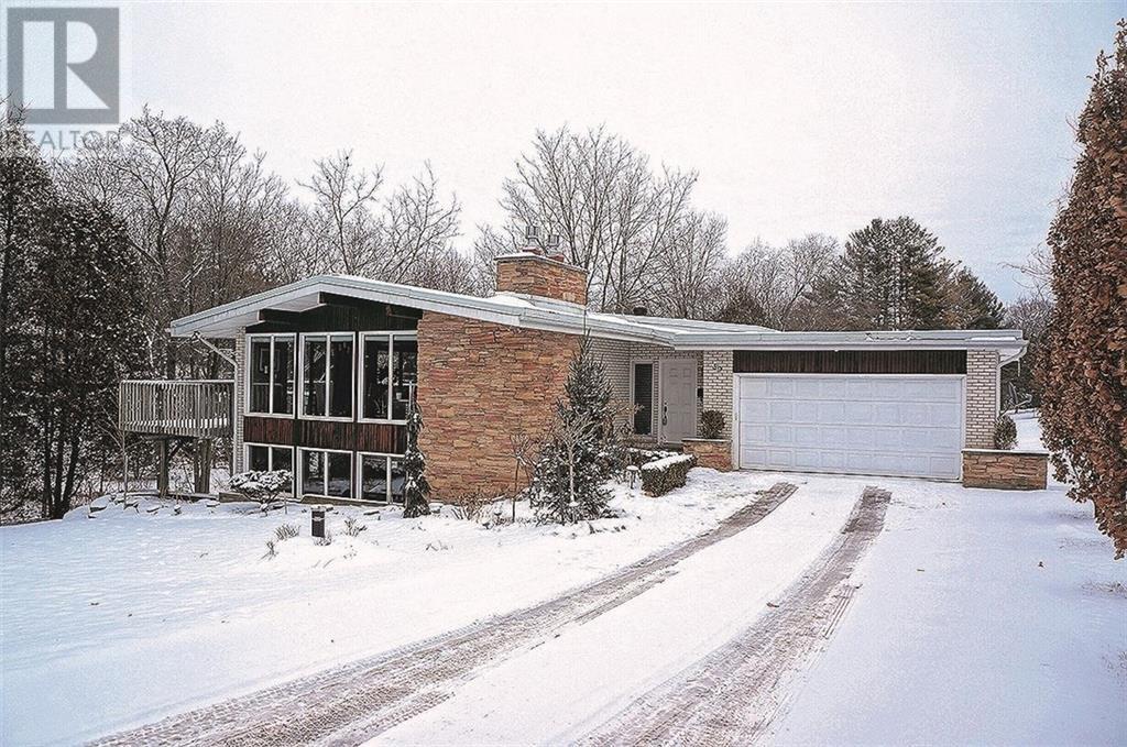 39 GLASGOW Street N, conestoga, Ontario