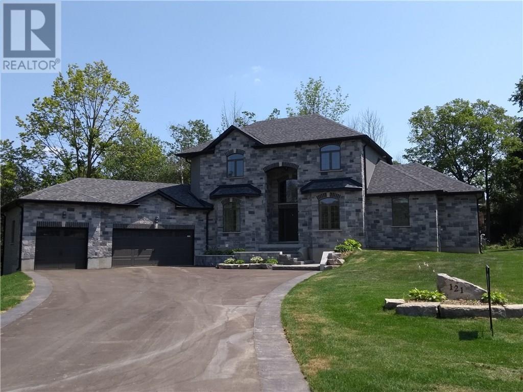 121 EVENSTONE Avenue, kitchener, Ontario