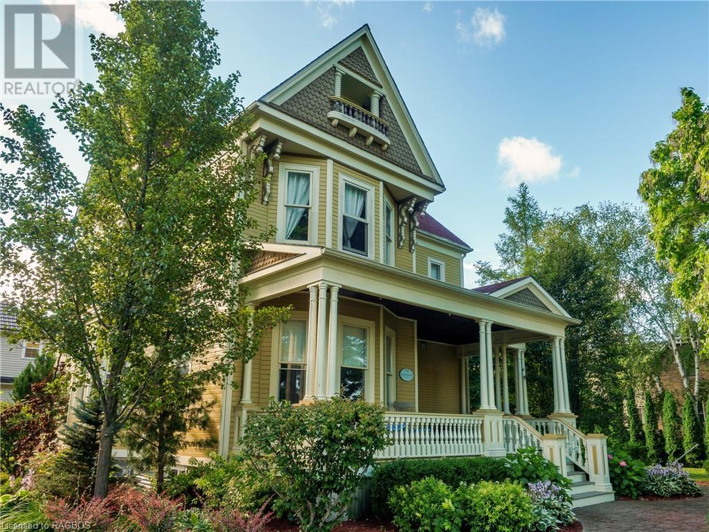 106 VICTORIA STREET S, southampton, Ontario