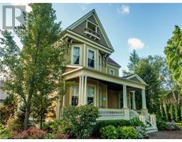 106 VICTORIA STREET S, southampton, Ontario