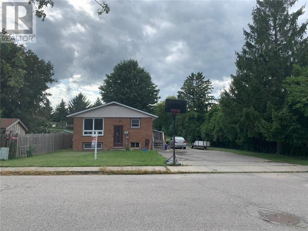 104 NORWICH Avenue, woodstock, Ontario