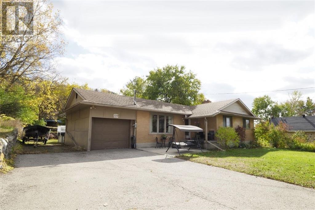 109 NORTH HILL Place, kitchener, Ontario