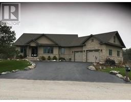 10 PINE TREE DRIVE, hepworth, Ontario