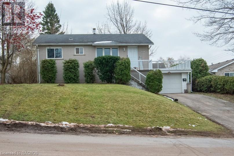 925 9TH STREET E, owen sound, Ontario