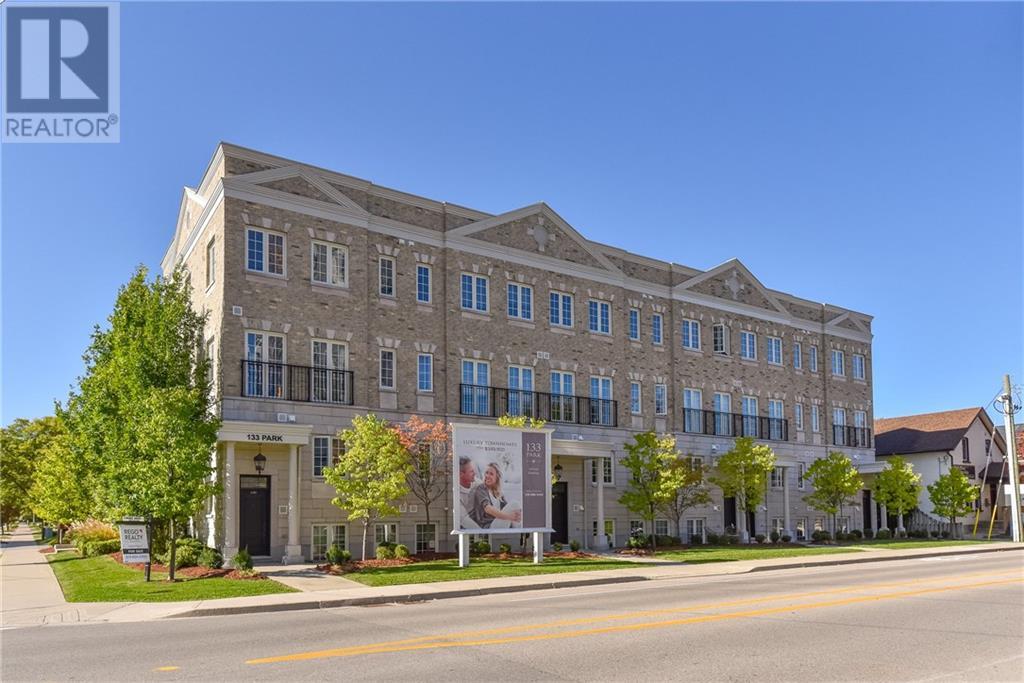 206 -  133 PARK Street, waterloo, Ontario