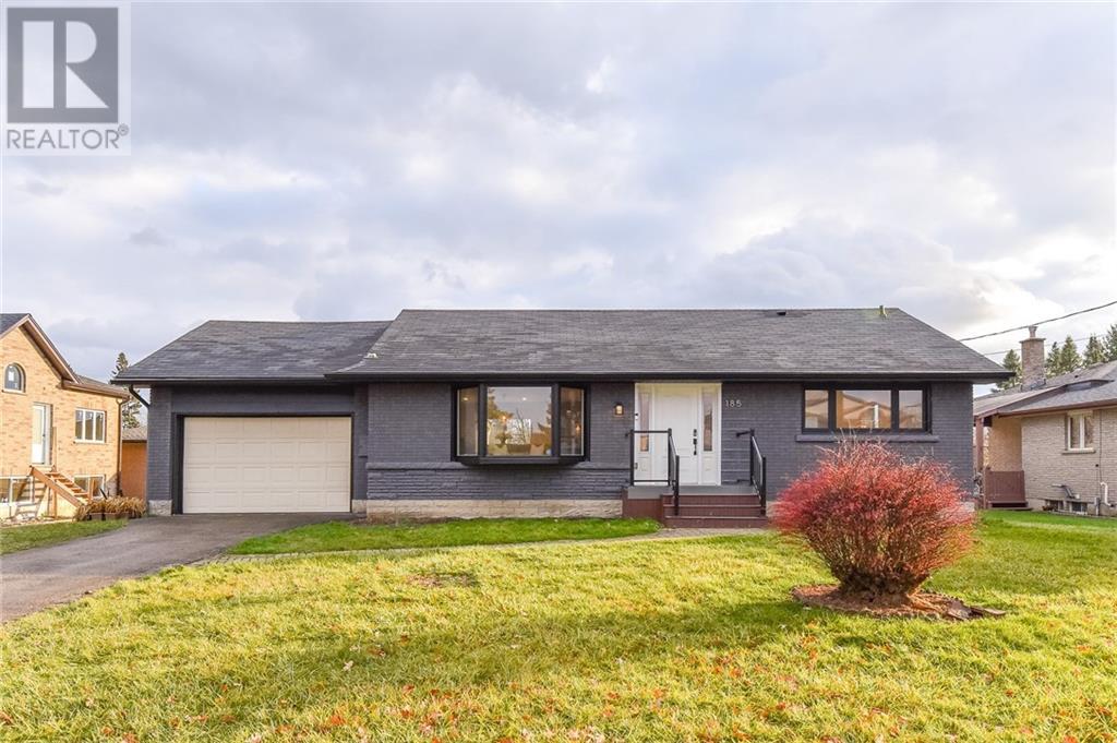 185 FORFAR Avenue, kitchener, Ontario