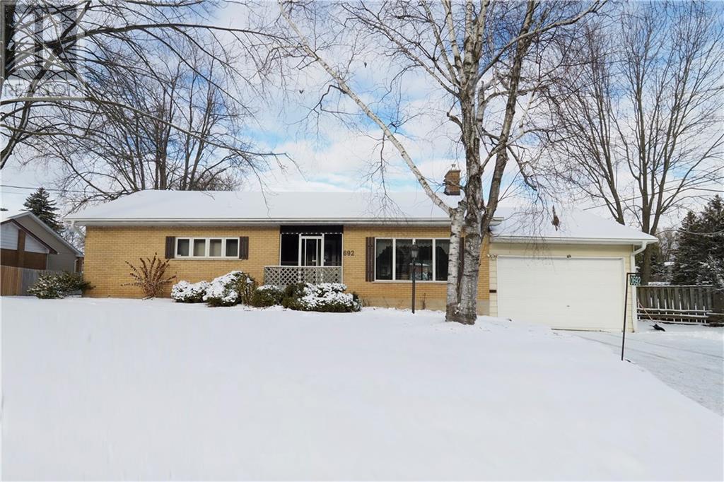 692 Speedvale Avenue E, guelph, Ontario