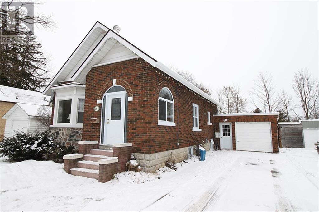 268 8TH Street, hanover, Ontario