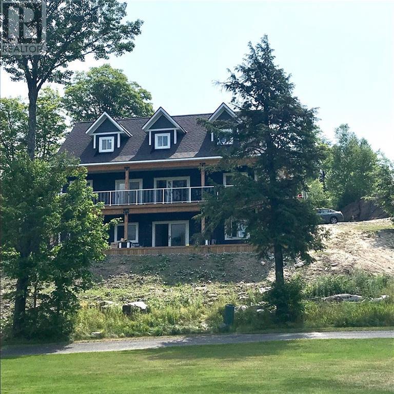 17 Deerhurst Highlands Drive, huntsville, Ontario