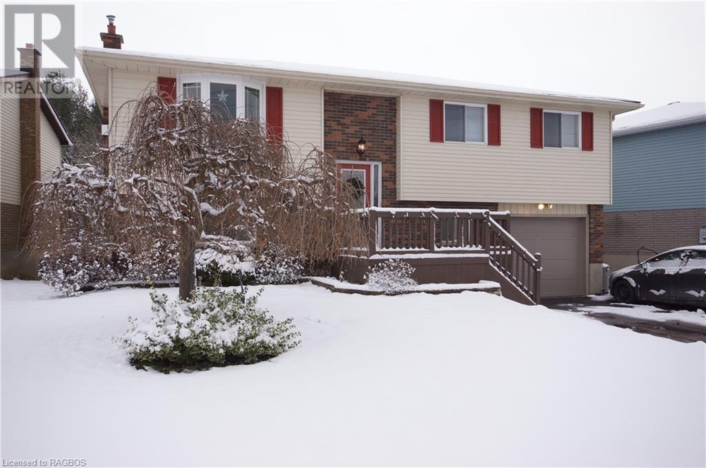 2755 3RD AVENUE E, owen sound, Ontario