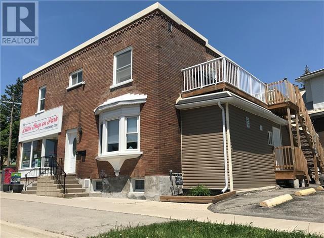 366-368 Park Street, kitchener, Ontario