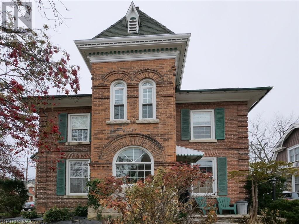 895 4TH AVENUE E, owen sound, Ontario