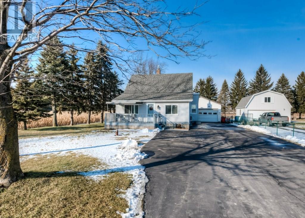 2864 VICTORIA Street N, woolwich, Ontario