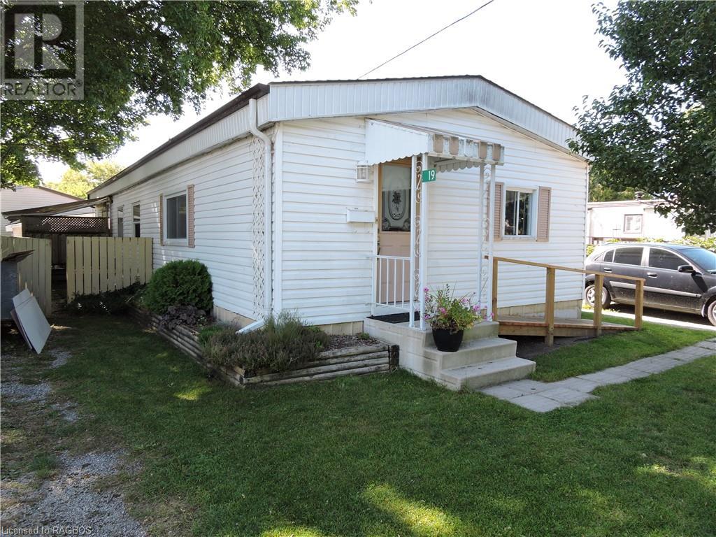 19 CARDINAL STREET, brockton, Ontario
