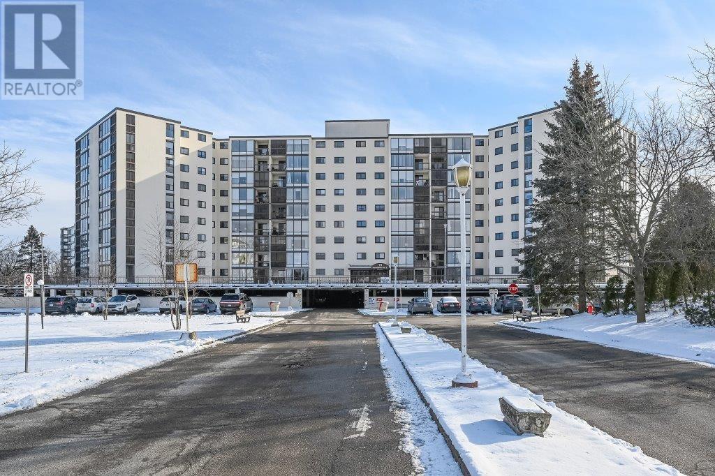 113-19 Woodlawn Road E, guelph, Ontario