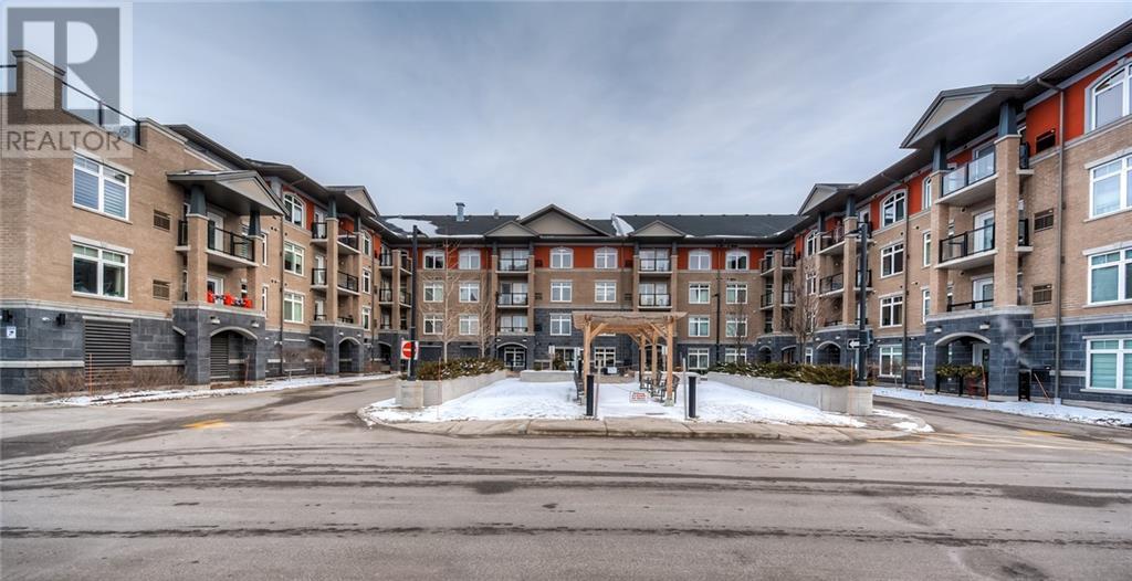 414 -  106 Bard Boulevard, guelph, Ontario