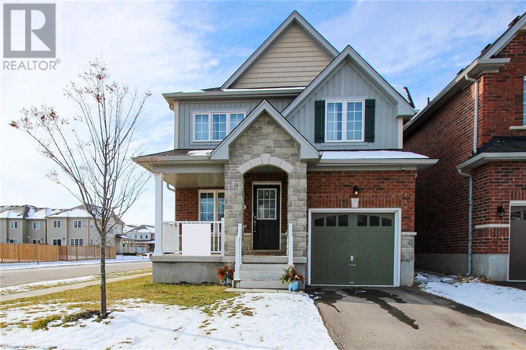 102 WARNER Lane, brantford, Ontario