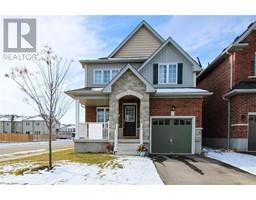 102 WARNER Lane, brantford, Ontario