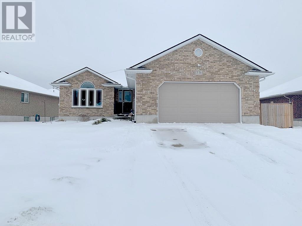 771 17th Street, hanover, Ontario
