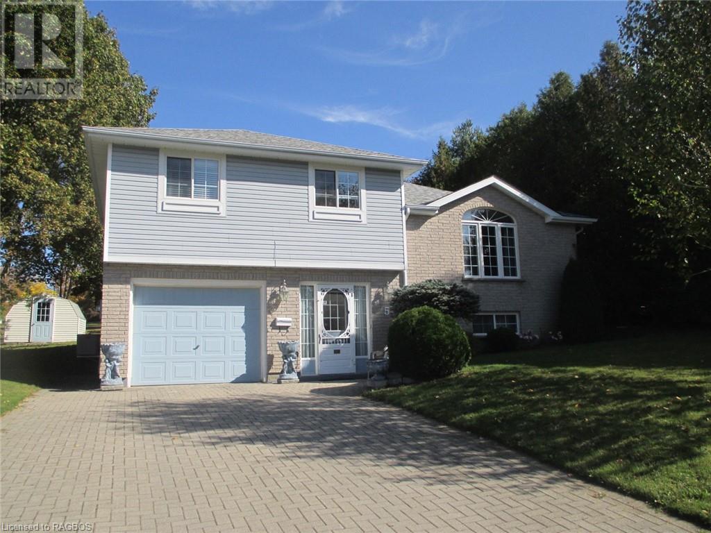5 ARMSTRONG CRESCENT, markdale, Ontario