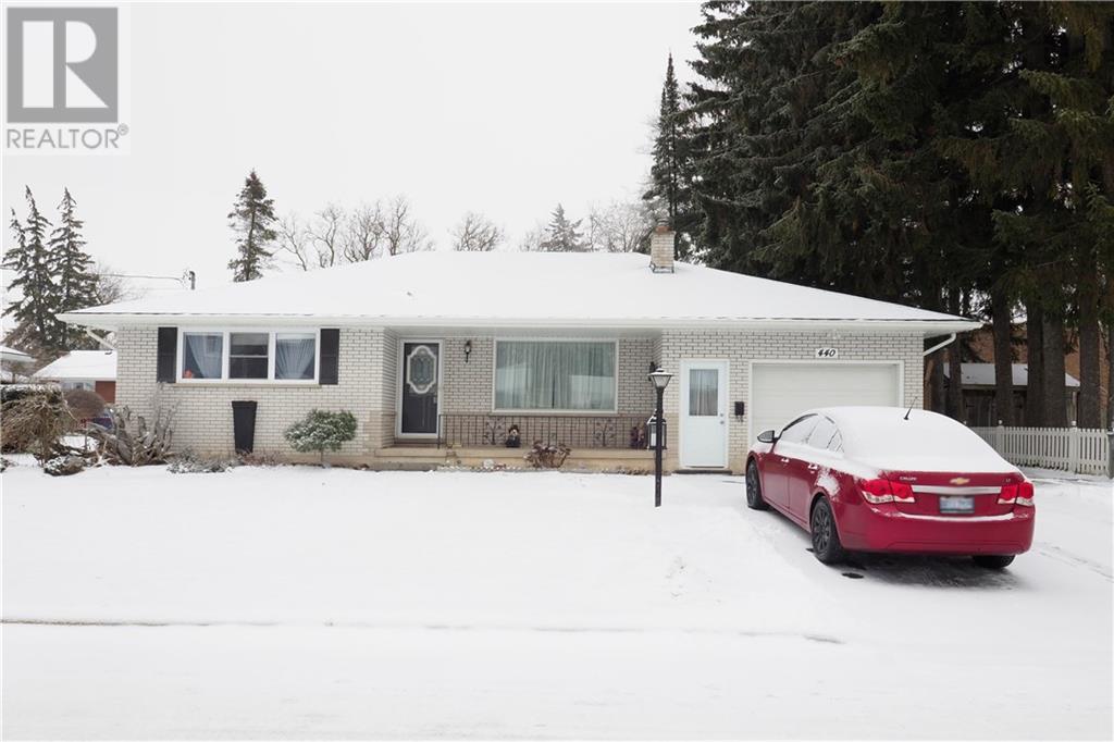 440 DAVIDSON Avenue S, listowel, Ontario