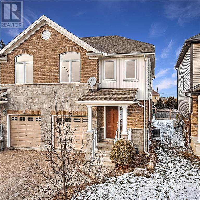 14 Rauch Court, kitchener, Ontario