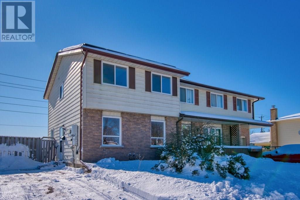A -  207 FOXHUNT Road, waterloo, Ontario
