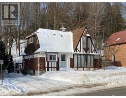 190 2ND AVENUE E, owen sound, Ontario