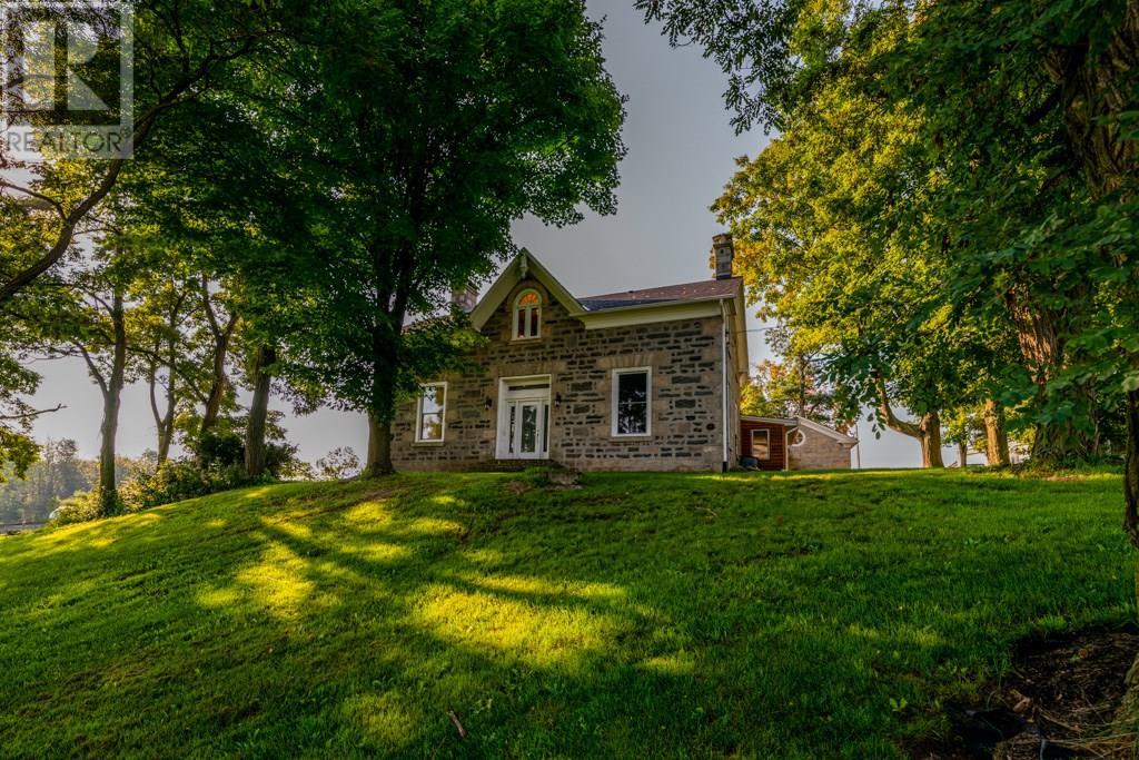 7345 Concession 1 ., puslinch, Ontario